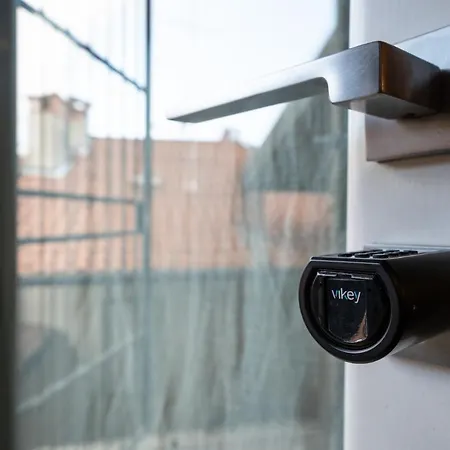 Sant'alessandro 19 - Sostify ברגמו