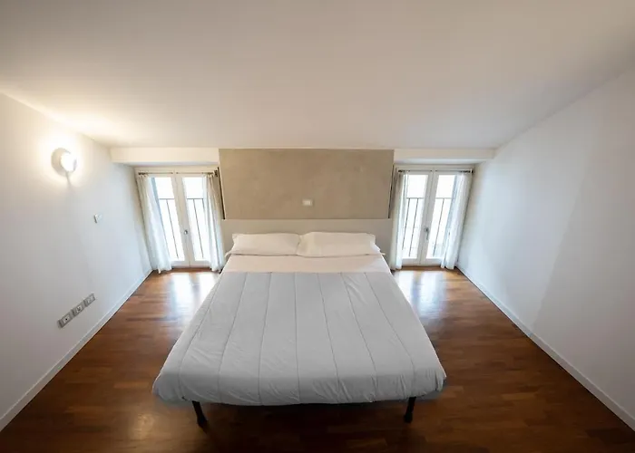 Sant'alessandro 19 - Sostify